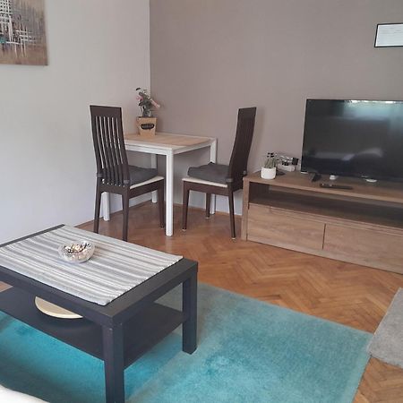 Gm Apartment, Free Private Parking ซาเกร็บ ภายนอก รูปภาพ